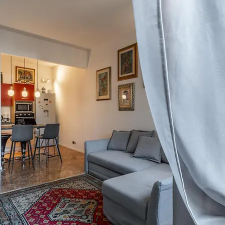 Cheerful Oltrarno Appartamento